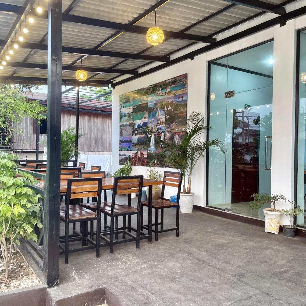 Smile Guesthouse Vangvieng Vang Vieng Exterior foto